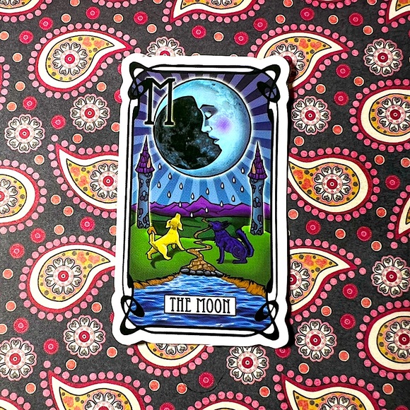 The MOON Tarot Witchy Spiritual Light Worker Magick Occult Tarot Reader Fortune - Picture 1 of 3